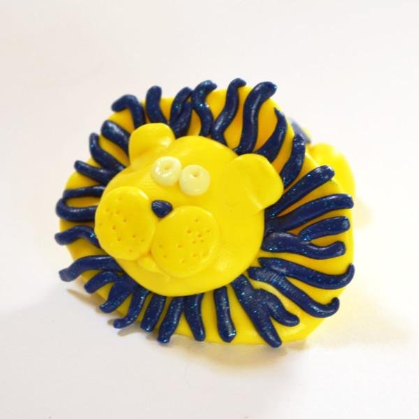 Clay lion